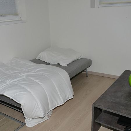 Apartment In Reutlingen / Sickenhausen Bagian luar foto