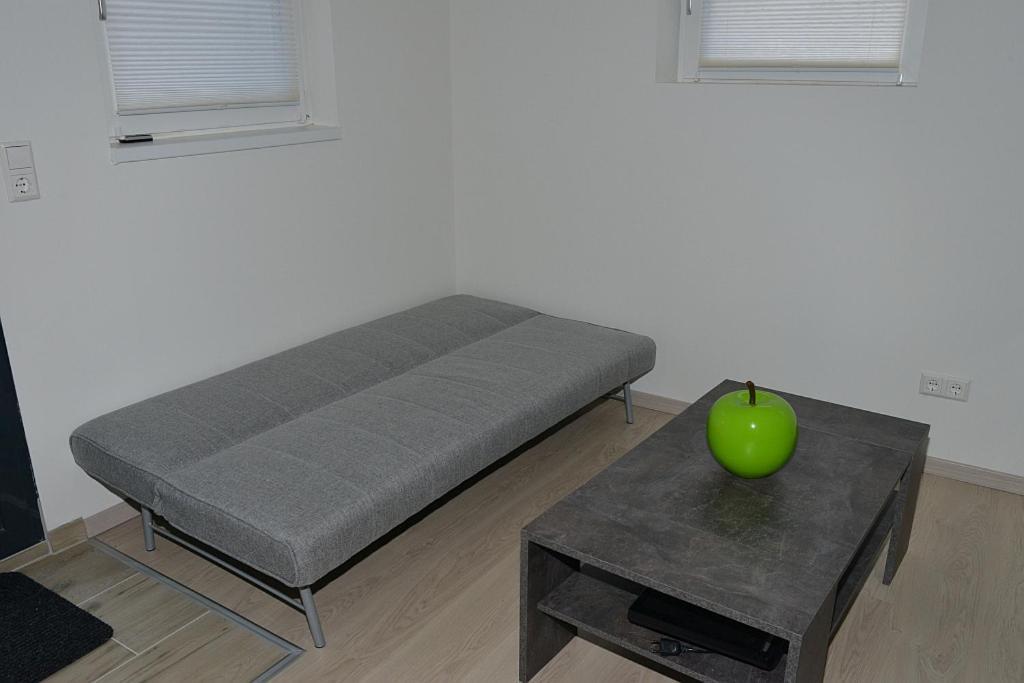 Apartment In Reutlingen / Sickenhausen Bagian luar foto
